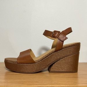 Crown Vintage Women's Elese Wedge Sandal, size 11, like new